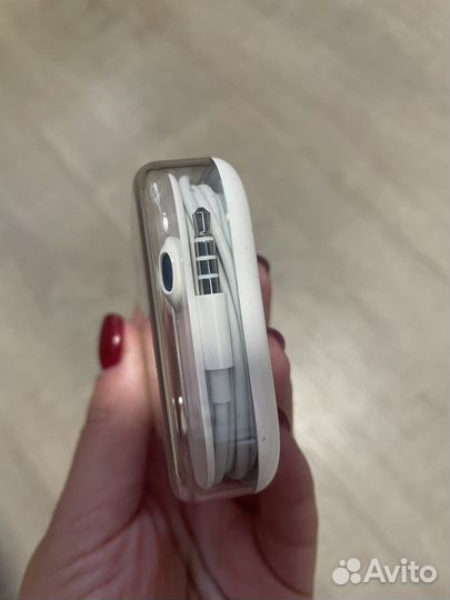 Наушники Apple 3.5 мм