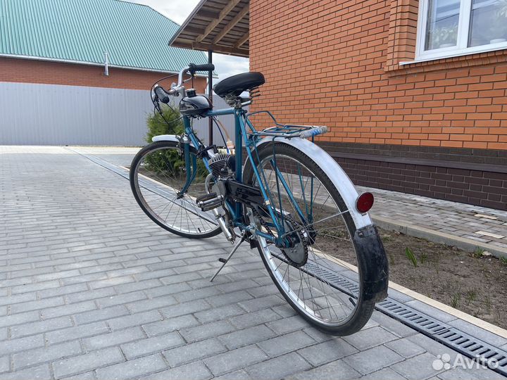 Велосипед с двигателем