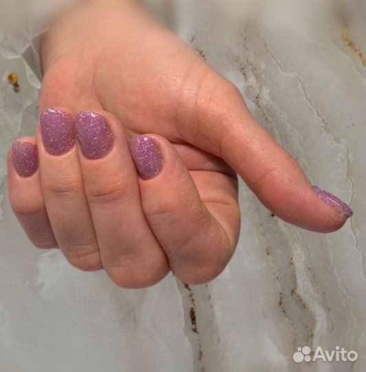 Нужна модель на маникюр