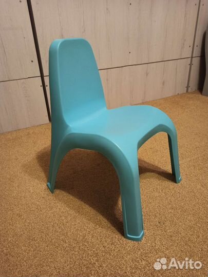 Детский стол и стул IKEA