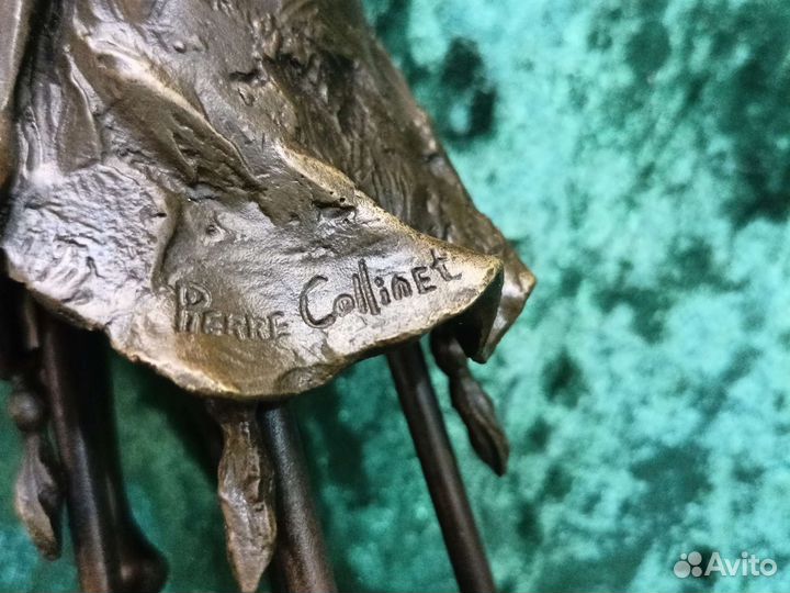 Бронзовая статуэтка