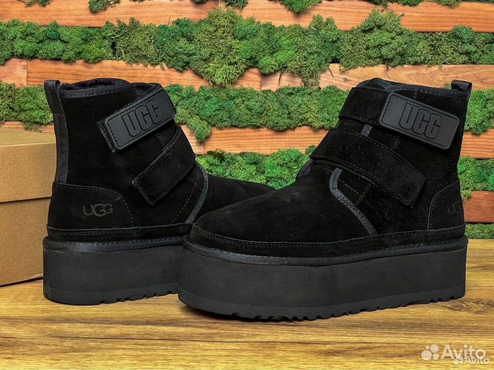 UGG Neumel Platform Black