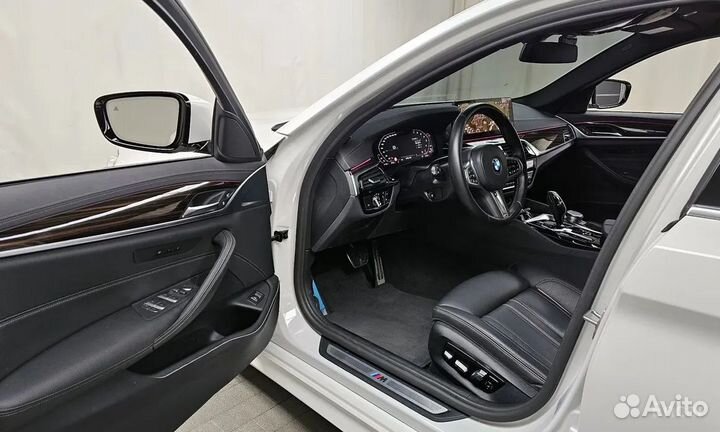 BMW 5 серия 2.0 AT, 2022, 38 953 км