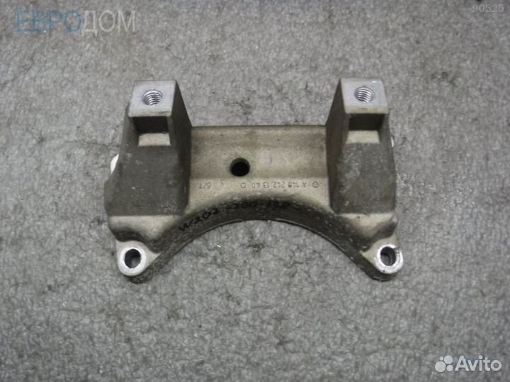 Крепление / кронштейн АКПП mercedes 722 m271 e20