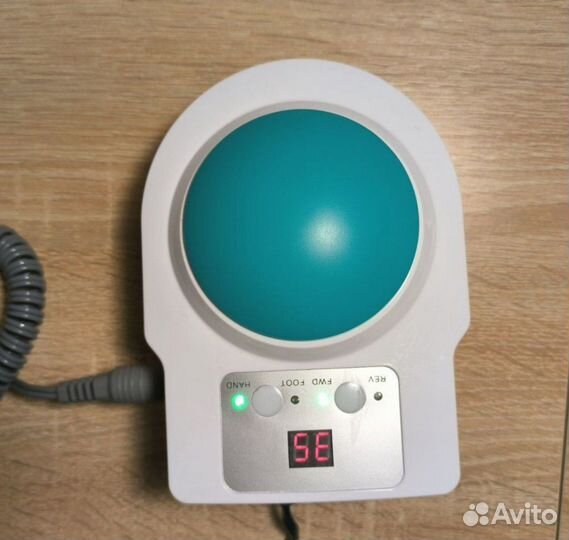 Аппарат для маникюра и педикюра