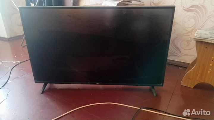 Телевизор lg на запчасти