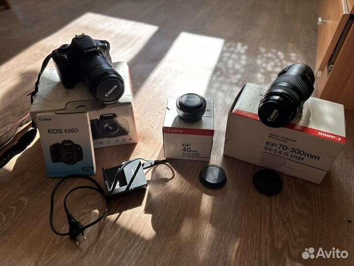 Зеркальный фотоаппарат canon 600d