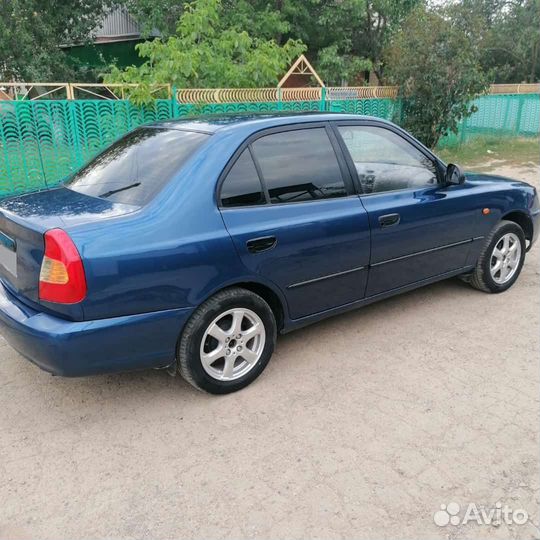Hyundai Accent, 2006