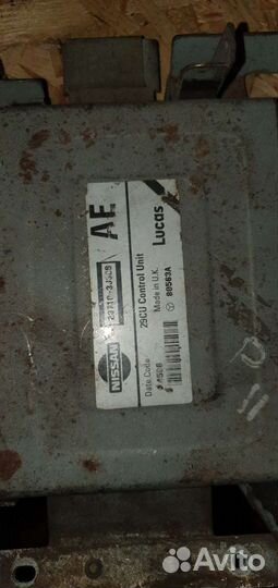 Блок управления двигателем237103J306Nissan