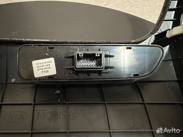 Накладка торпеды Kia Rio 4 X-Line