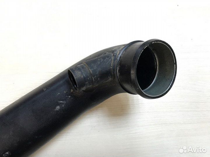 Патрубок интеркулера Audi Q3 8U 2014