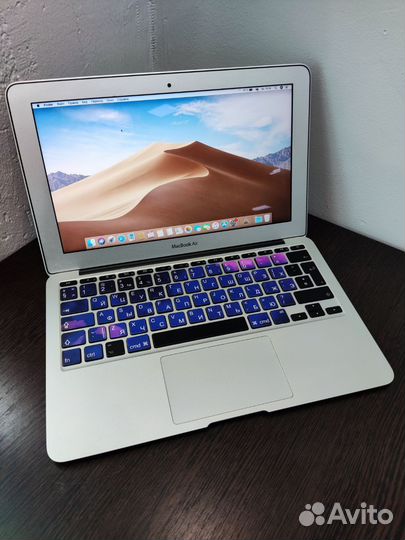 Apple MacBook Air 11 Core i7/4гб/SSD 256