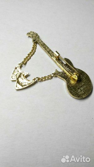 Брошь СССР Гитара