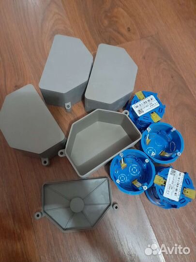 Коробка для установки су для полых стен