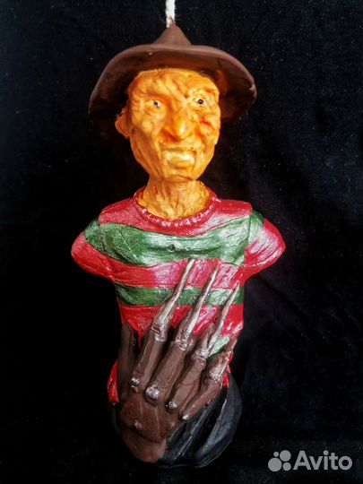 Свеча восковая 