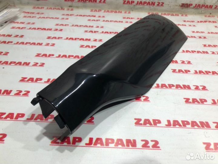 Крышка рейлинга задняя левая Toyota Land Cruiser