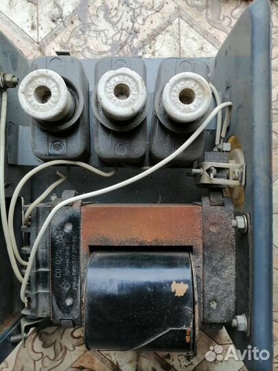 Бытовой трансформатор