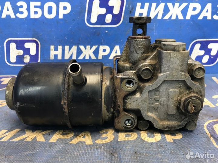 Насос гидроусилителя Mitsubishi Pajero 3 V6 3.2D