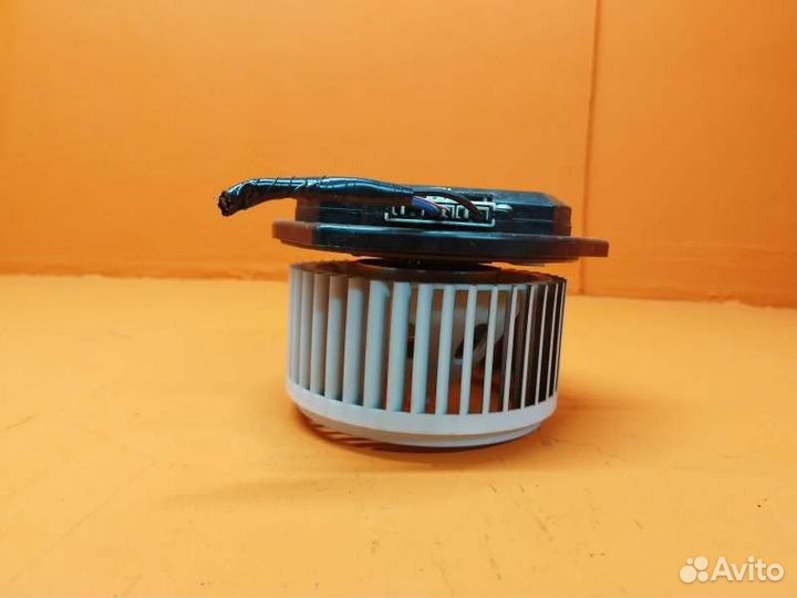 Вентилятор отопителя салона Infiniti Ex35 J50 3.5