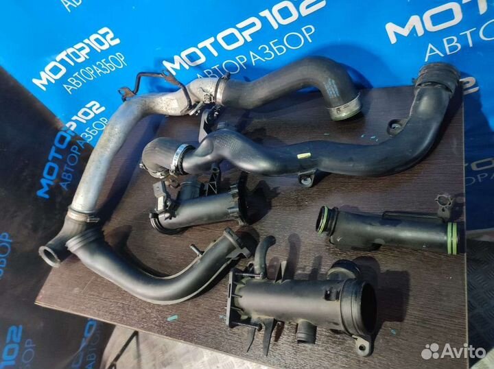 Патрубок охлаждения Volkswagen golf 6