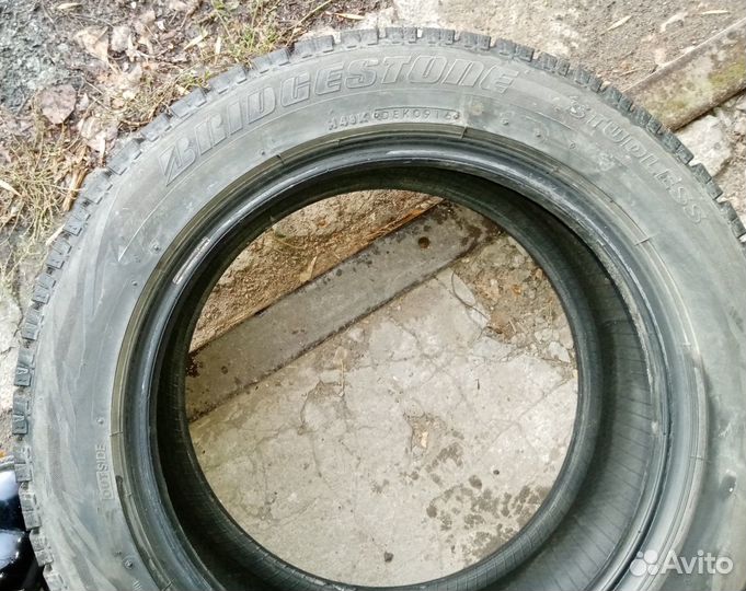 Bridgestone Blizzak Revo GZ 205/55 R16