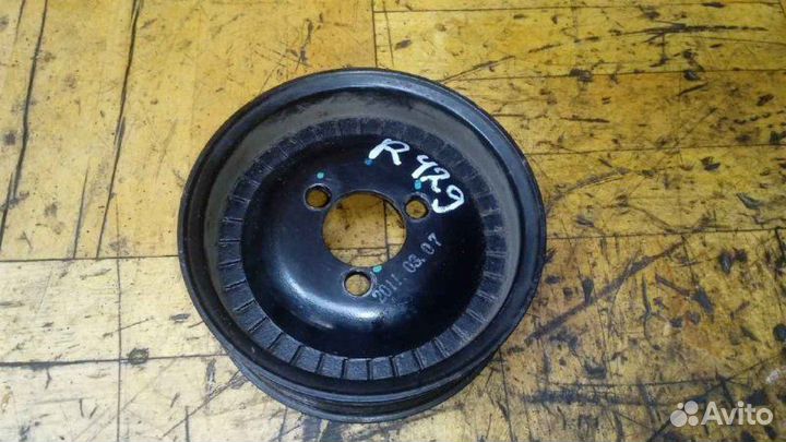 Шкив водяного насоса (помпы) Chevrolet Orlando 1.8