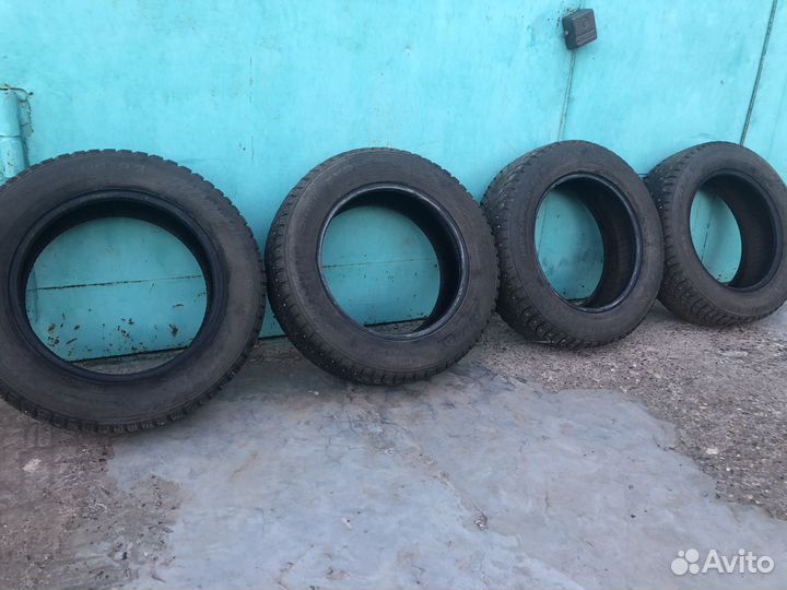 Nokian Tyres Hakkapeliitta 9 185/65 R15 92T