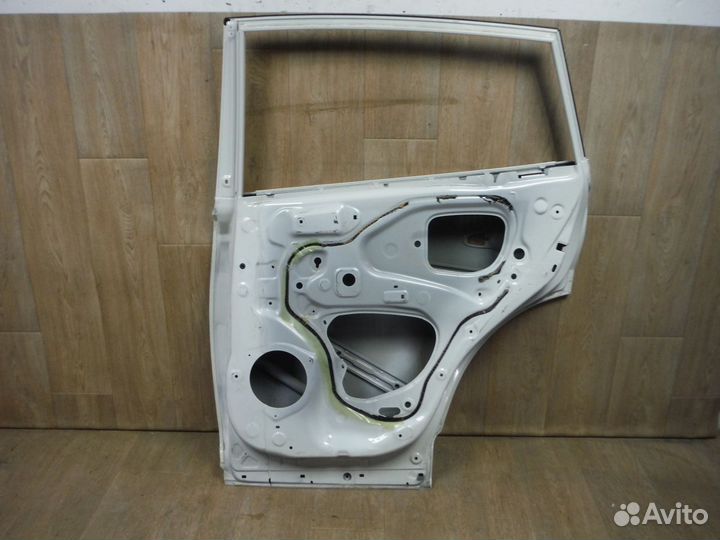 Дверь задняя правая (№31) Toyota Rav 4 40 2016