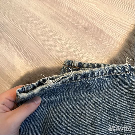 Джинсы унисекс Pull&Bear с потертостами 46 48 M