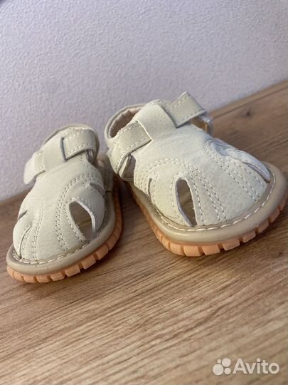 Сандали мягкая подошва