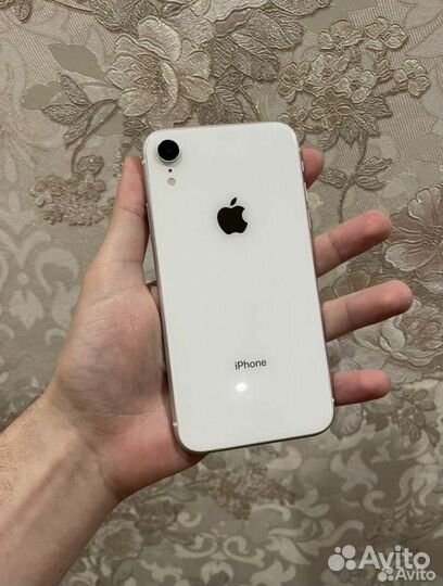 iPhone Xr, 128 ГБ