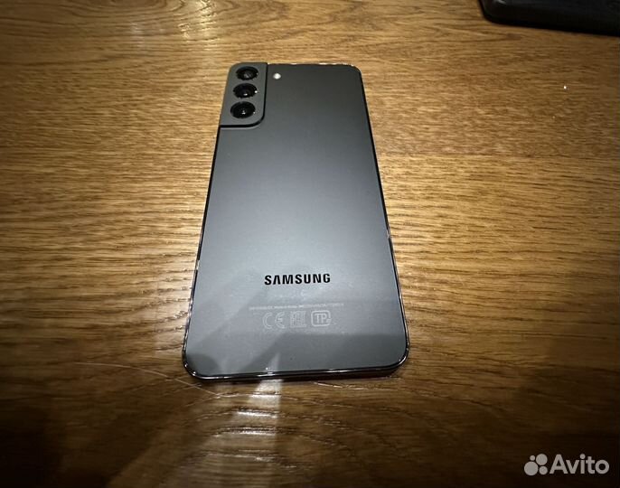 Samsung Galaxy S22+, 8/256 ГБ