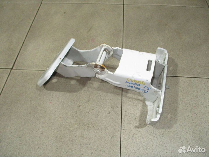Петля двери багажника верхняя Peugeot Expert II 2