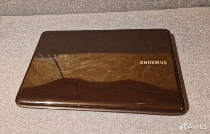 Ноутбук samsung r540