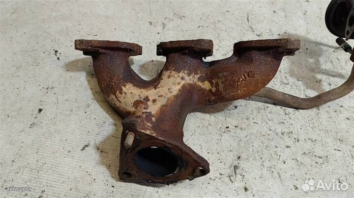 Коллектор выпускной правый Nissan Maxima A32 94-0