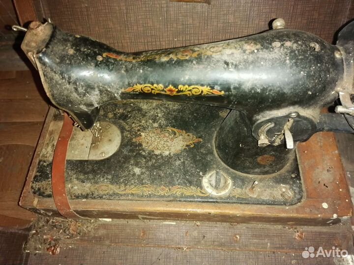 Швейная машинка