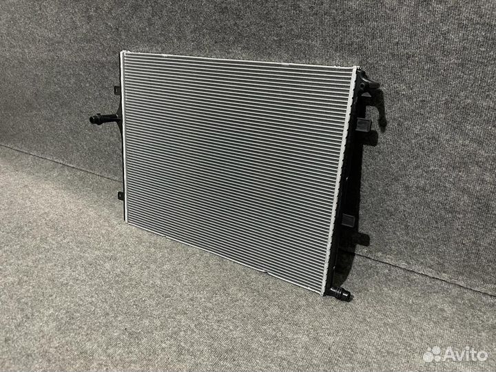 Радиатор охлаждения для Мерседес W 223