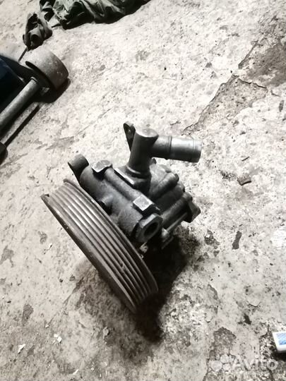 Насос гидроусилителя Mercedes Vito 638 OM601