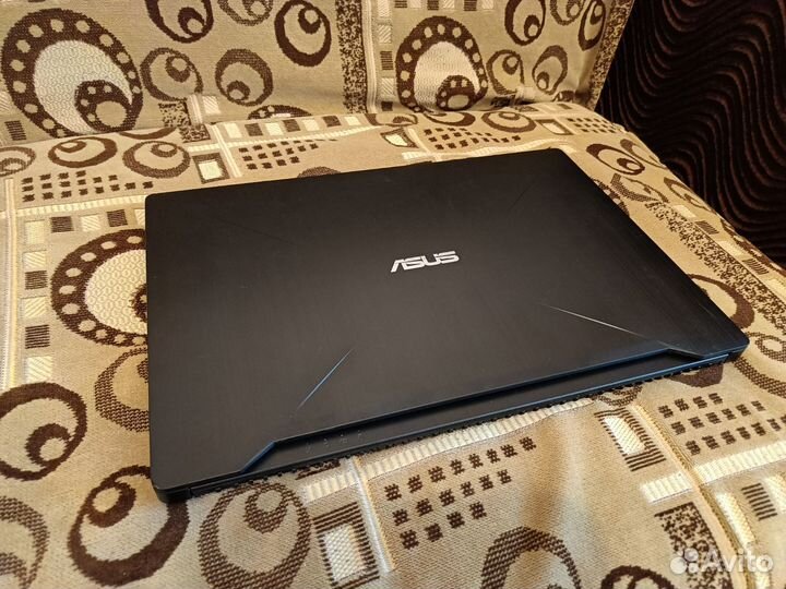 Мощный игровой asus fx503vd (gtx1050/i5/16gb/m2)