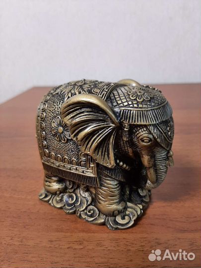 Статуэтка слон. Индия