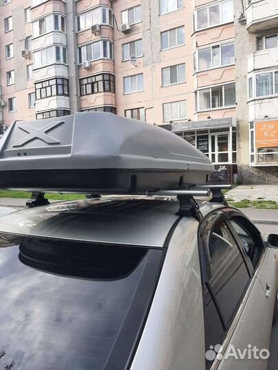 Автомобильный бокс на крышу