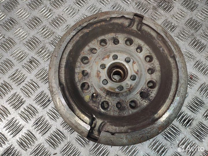 Маховик (демпфер сцепления) для Volkswagen Golf 5