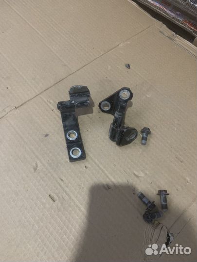 Петли двери Lexus GS 300 450h 05-11 гв