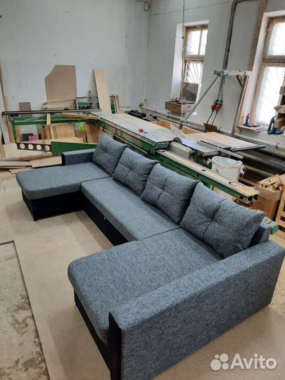 Диван П-образный