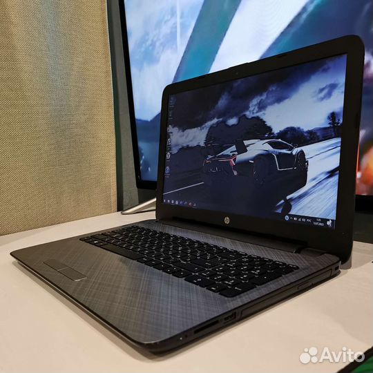 Ноутбуки продаются всвязи с закрытием