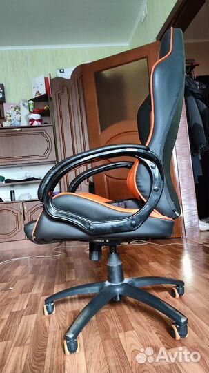 Кресло игровое Cougar fusion