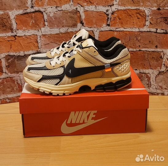 Кроссовки Nike air zoom vomero 5