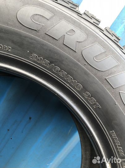 Bridgestone Ice Cruiser 5000 215/65 R16