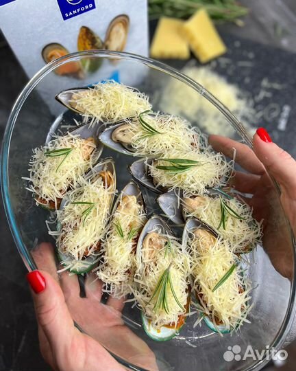 Мидии для запекания на полустворке