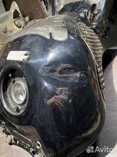 Бензобак для Kawasaki ZX14 ZZR1400 06-11